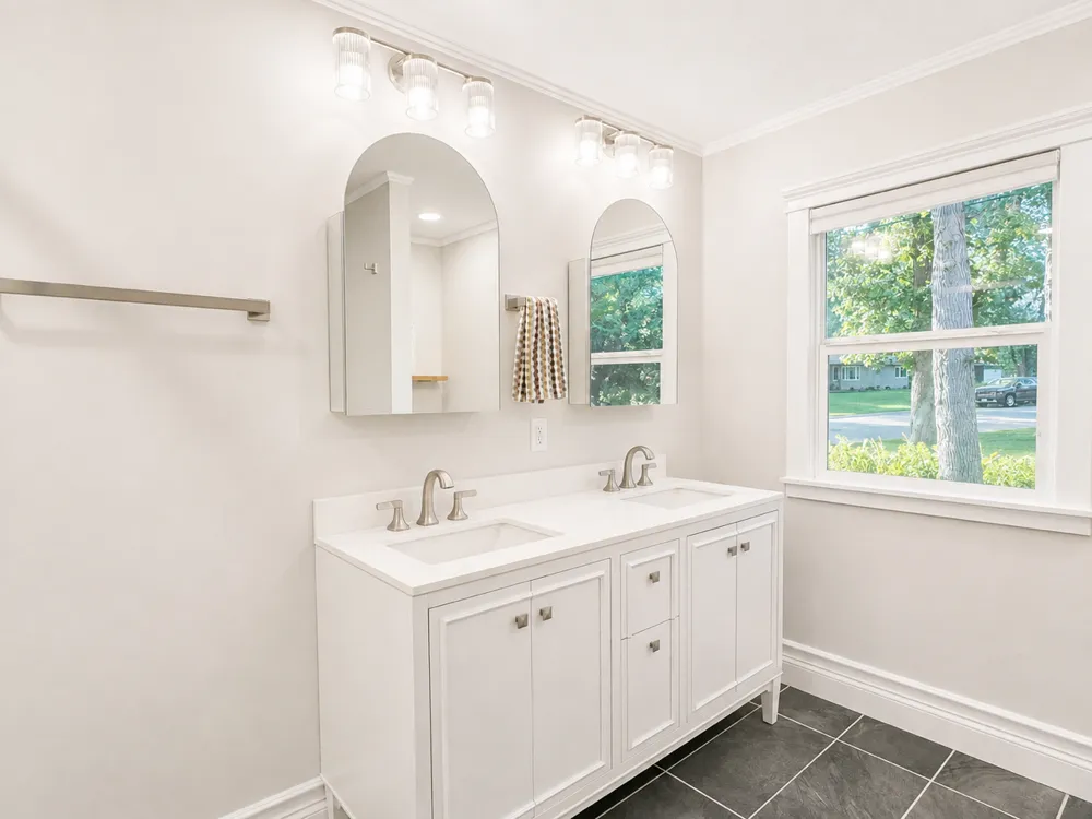 1427 Lori Avenue Detroit Lakes, MN 56501
