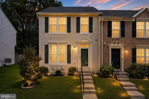 3163 FREESTONE COURT