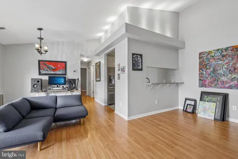 101 THREE COIN WAY #304