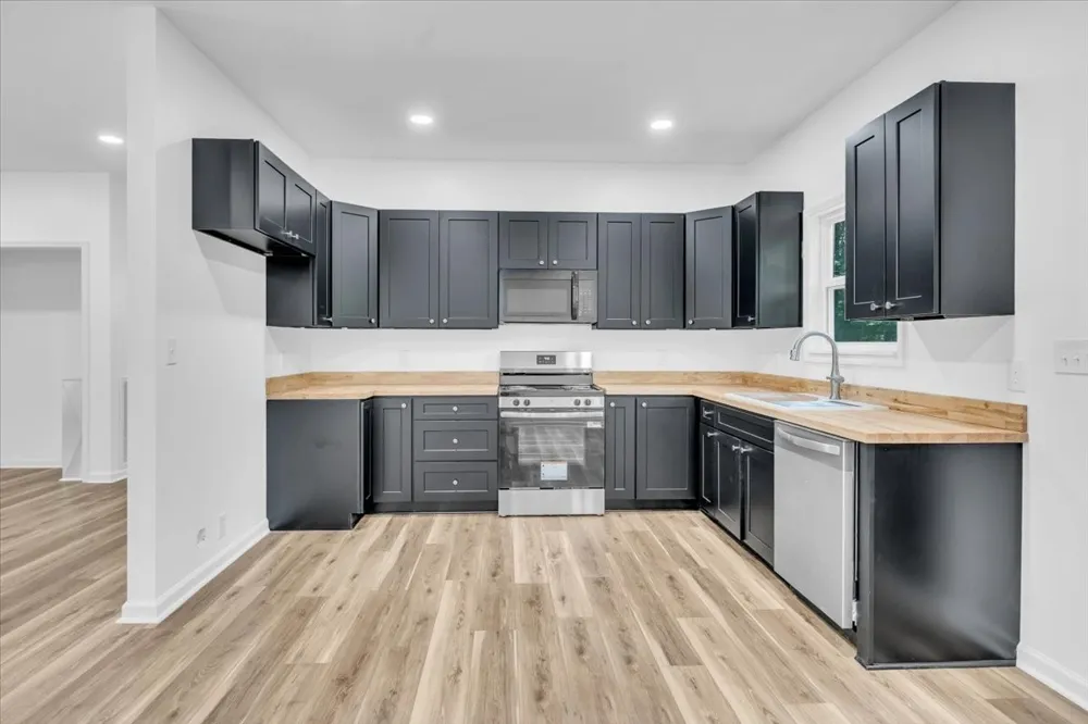 226 Woodland Way Estill Springs, TN 37330