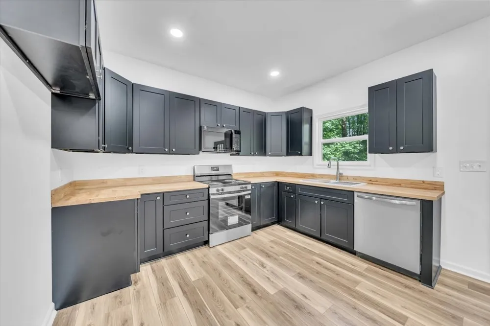 226 Woodland Way Estill Springs, TN 37330