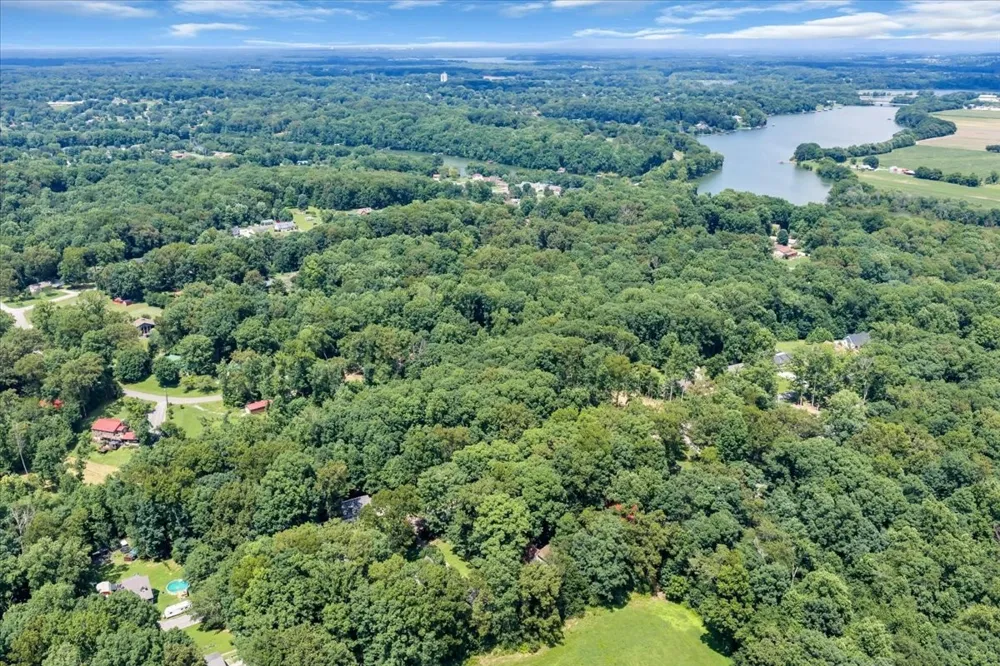 226 Woodland Way Estill Springs, TN 37330