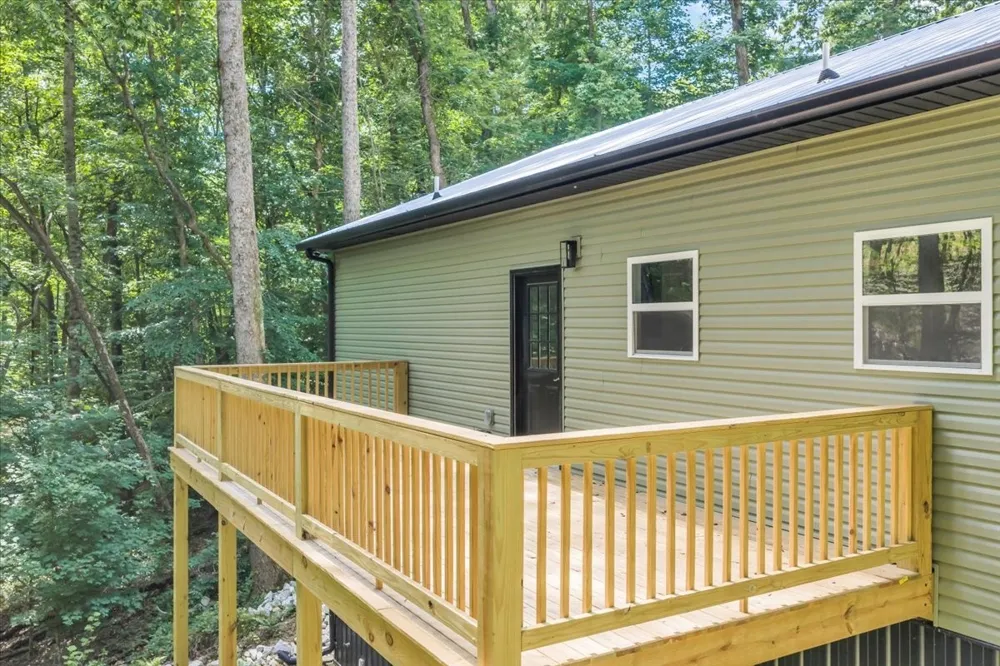 226 Woodland Way Estill Springs, TN 37330