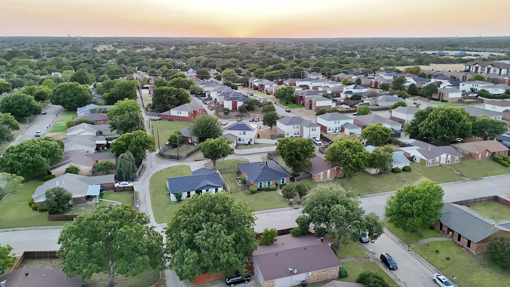 241 S Young Boulevard DeSoto, TX 75115