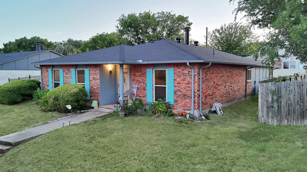 241 S Young Boulevard DeSoto, TX 75115