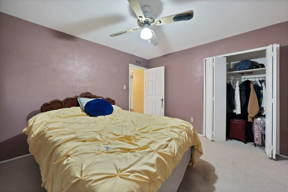 241 S Young Boulevard DeSoto, TX 75115