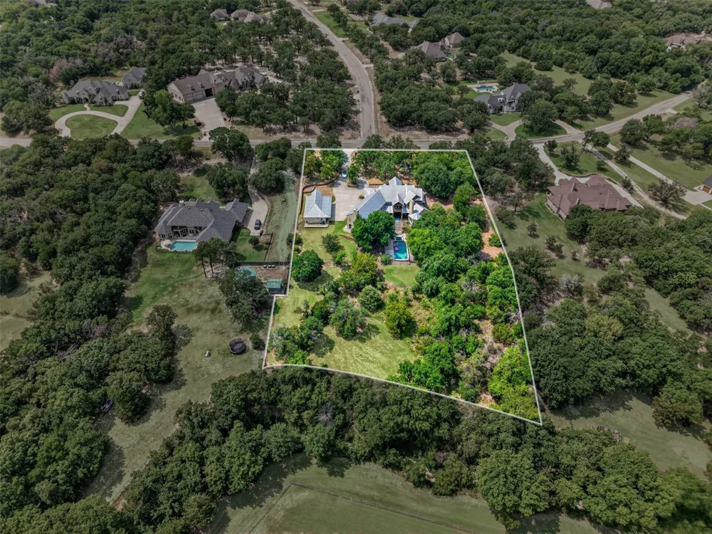 133 E Bozeman Lane Fort Worth, TX 76108