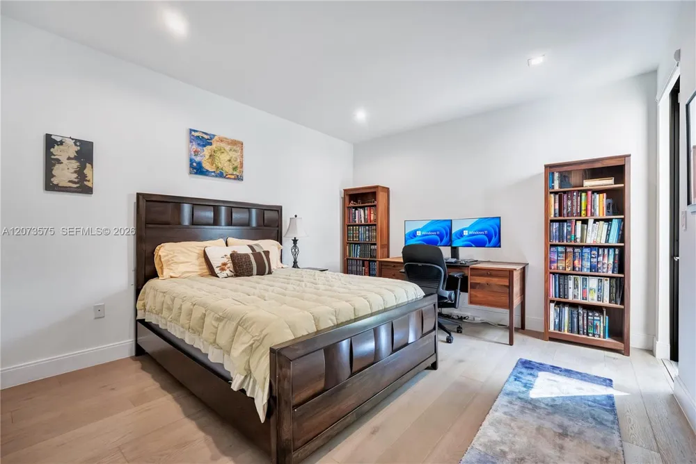 8267 NW 48th St Doral, FL 33166
