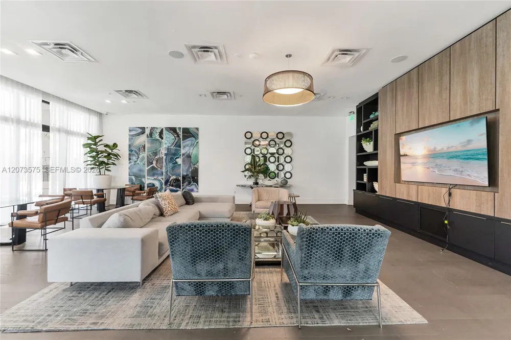 8267 NW 48th St Doral, FL 33166