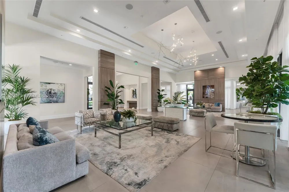 8267 NW 48th St Doral, FL 33166