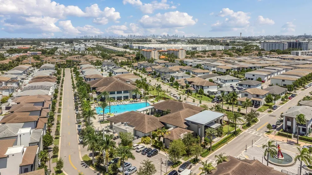 8267 NW 48th St Doral, FL 33166
