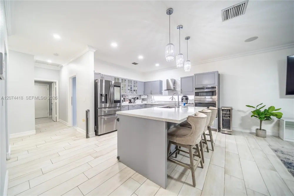 15792 SW 24th St Miramar, FL 33027