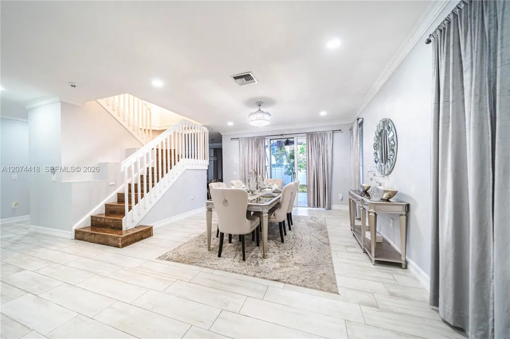 15792 SW 24th St Miramar, FL 33027
