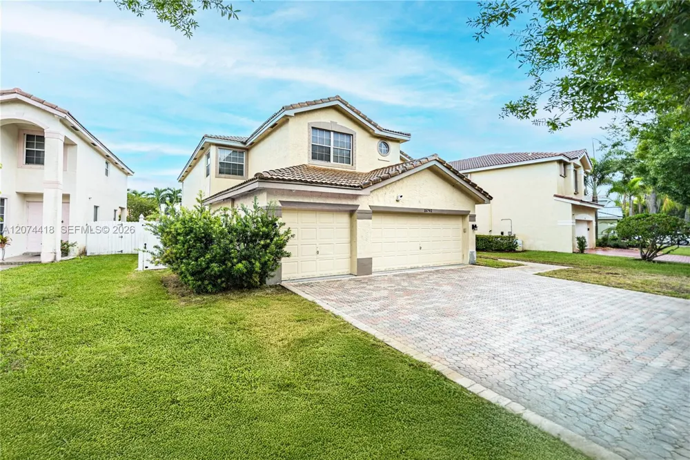 15792 SW 24th St Miramar, FL 33027