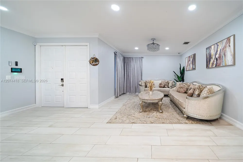 15792 SW 24th St Miramar, FL 33027