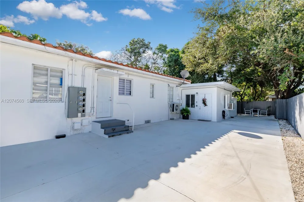 5478 NW 1st Ave #5492 Miami, FL 33127