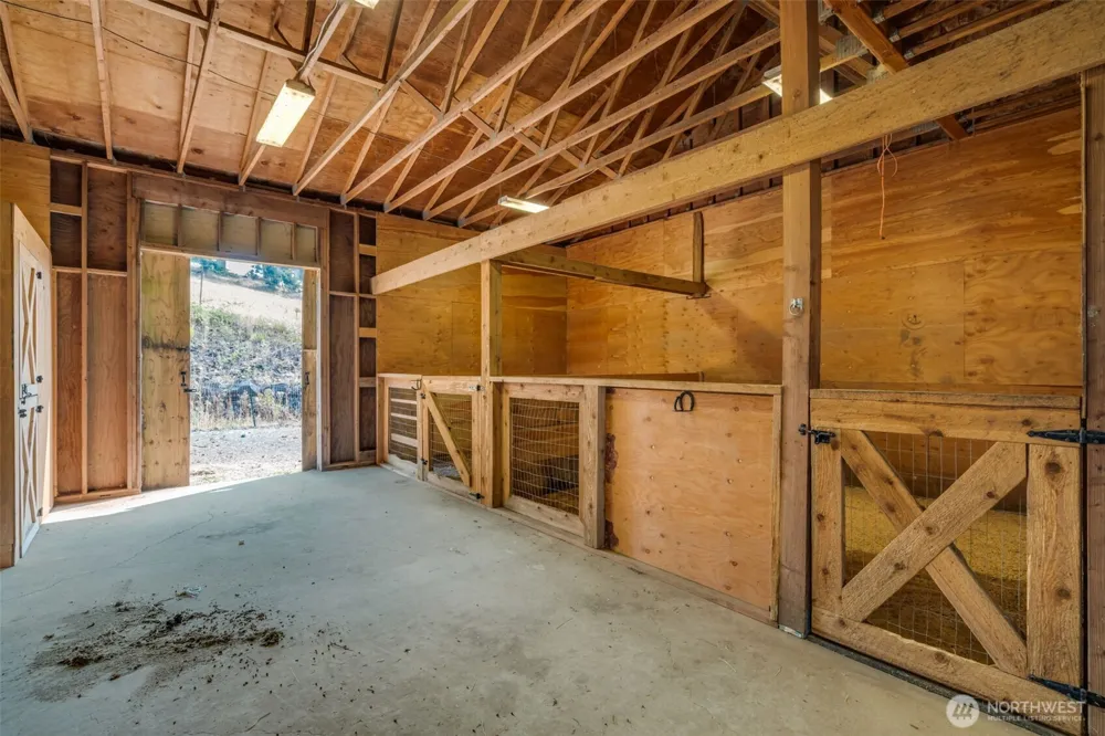 413 Confer Road Kalama, WA 98625