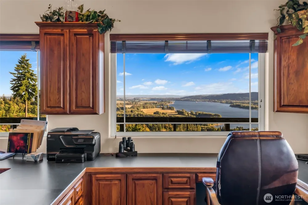 413 Confer Road Kalama, WA 98625