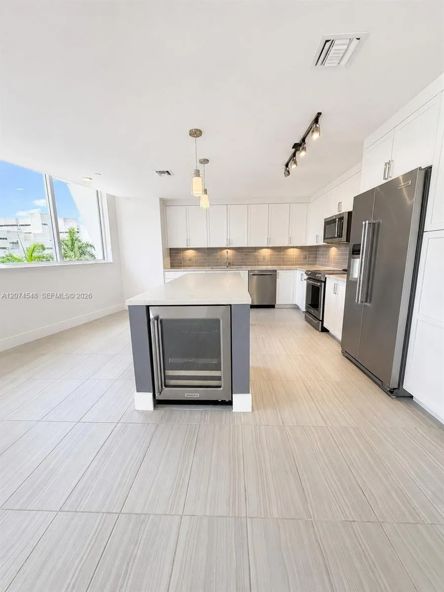 215 New River Dr E #310 Fort Lauderdale, FL 33301