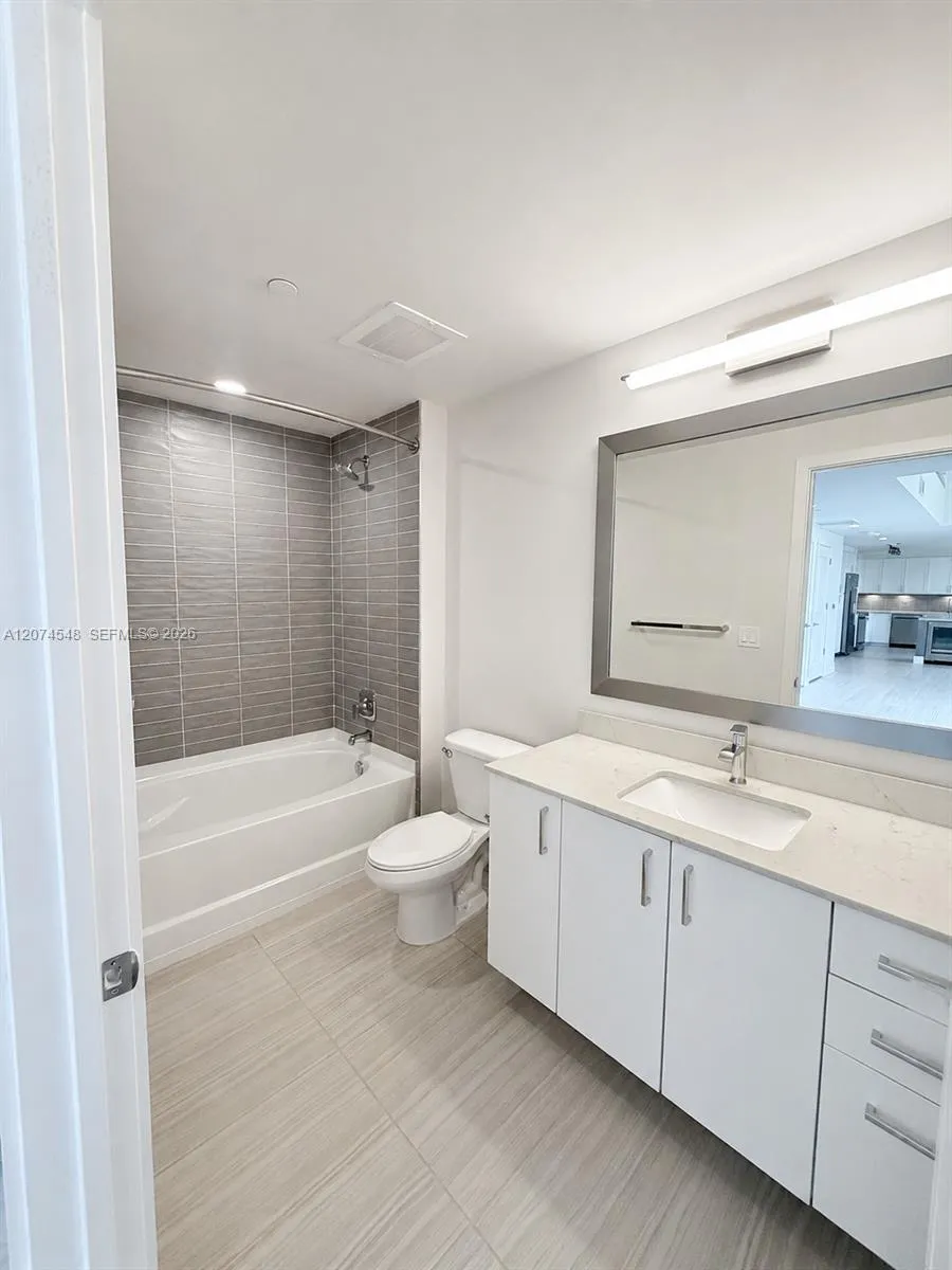 215 New River Dr E #310 Fort Lauderdale, FL 33301