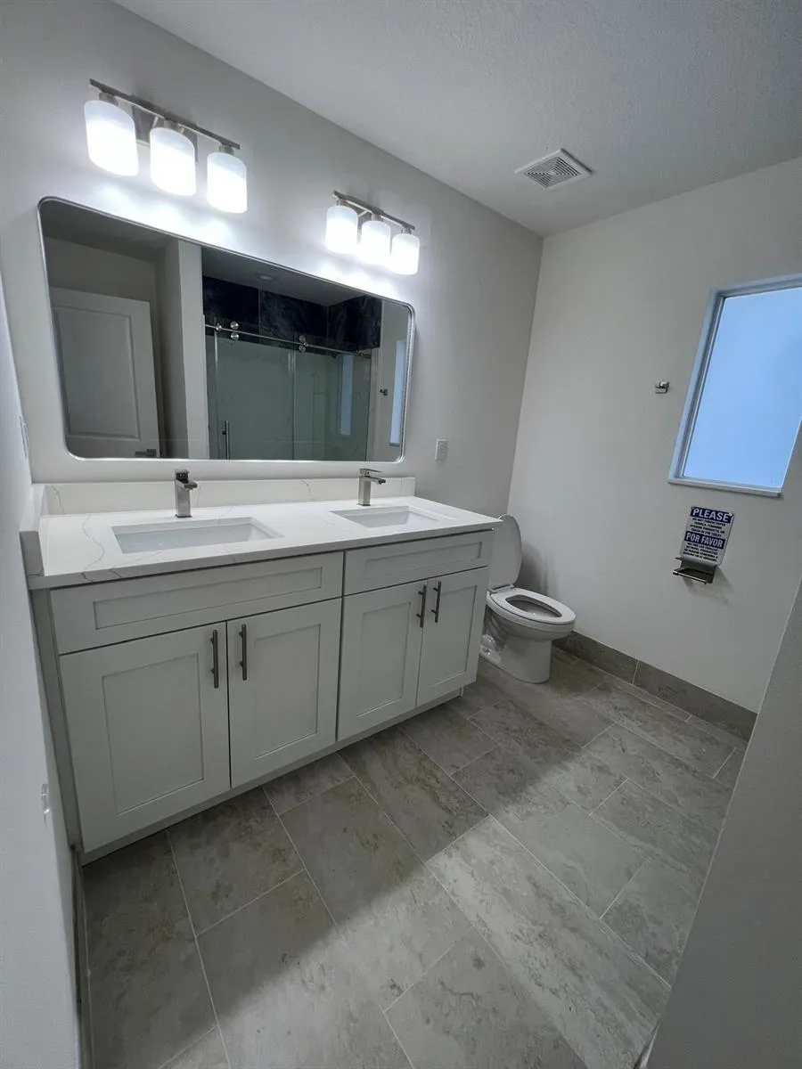 5913 Seagrape Drive Fort Pierce, FL 34982