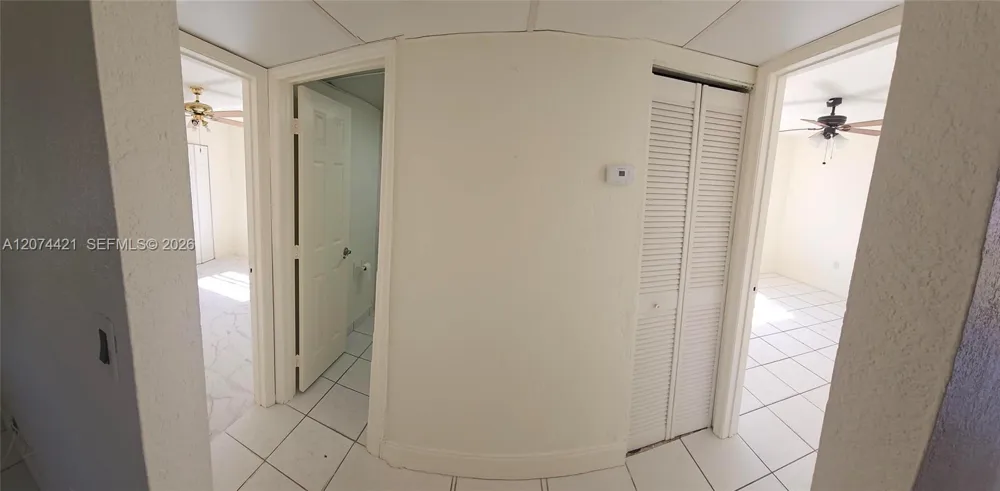 652 NW 3rd St #304 Miami, FL 33128
