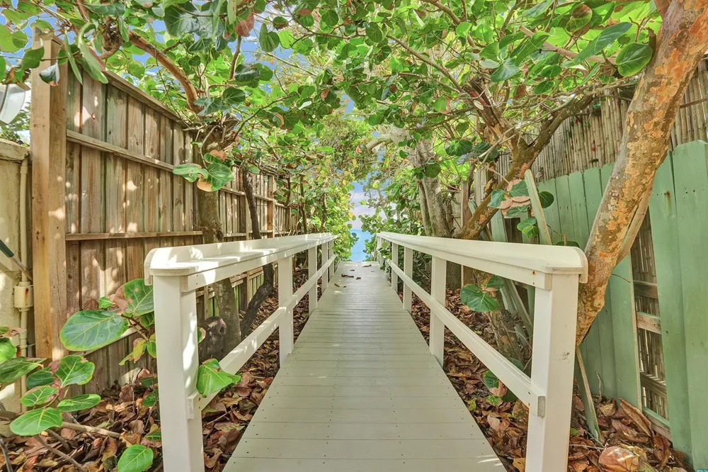 3606 S OCEAN BOULEVARD #905 Highland Beach, FL 33487