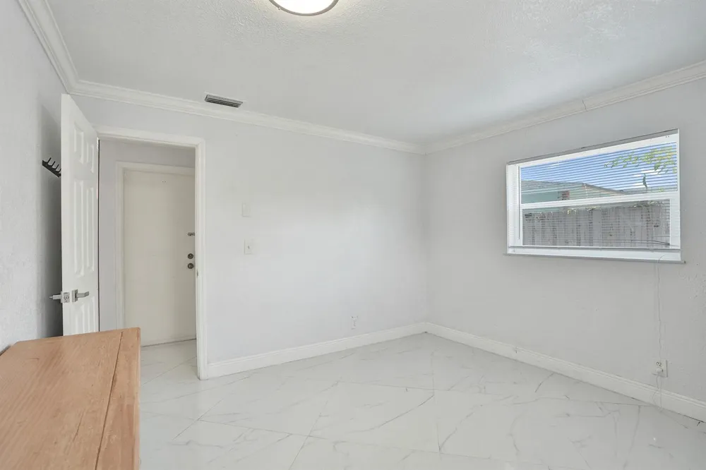 855 NW 80TH TERRACE Margate, FL 33063