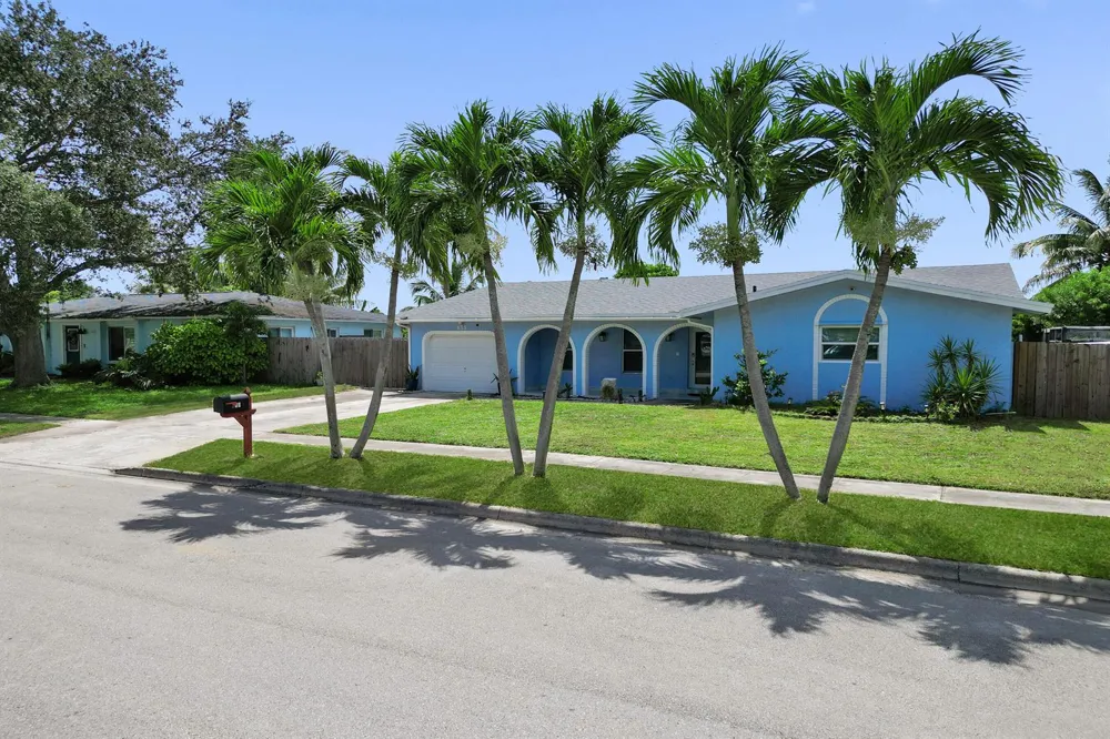 855 NW 80TH TERRACE Margate, FL 33063