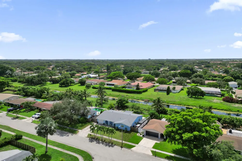 855 NW 80TH TERRACE Margate, FL 33063
