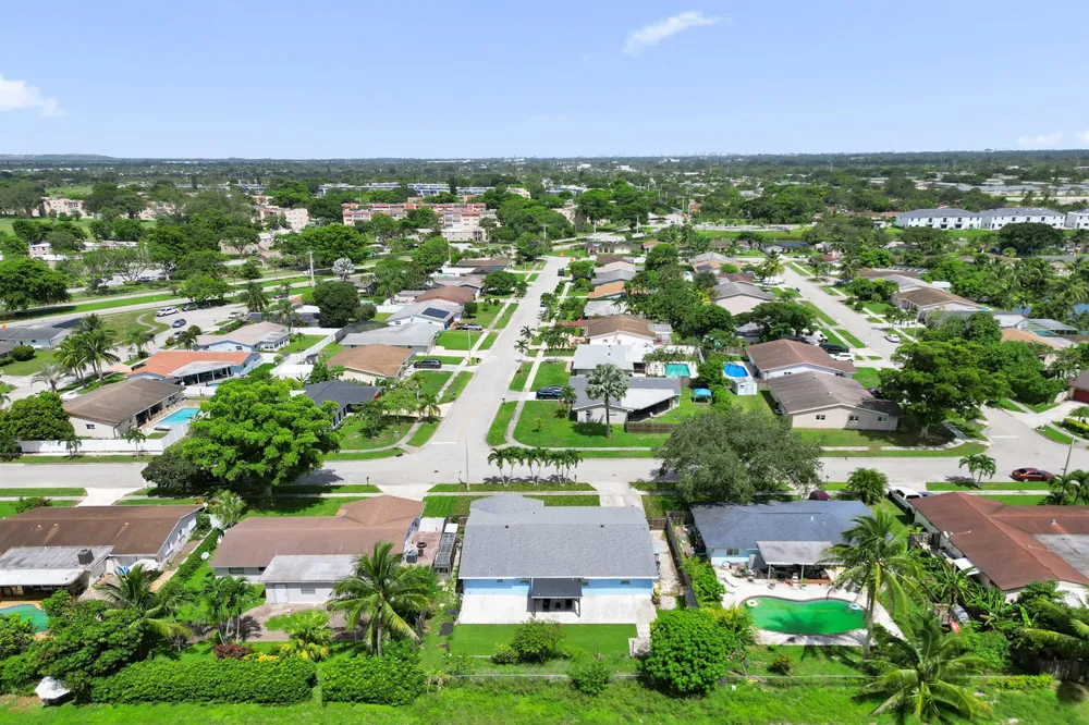 855 NW 80TH TERRACE Margate, FL 33063