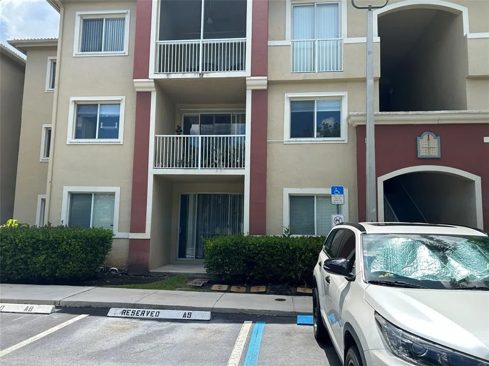 7085 NOVA DRIVE #113 Davie, FL 33317