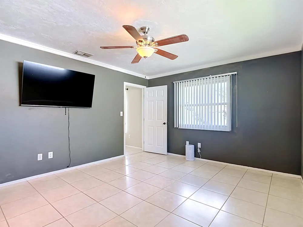 1832 SE Van Loon Terrace Cape Coral, FL 33990