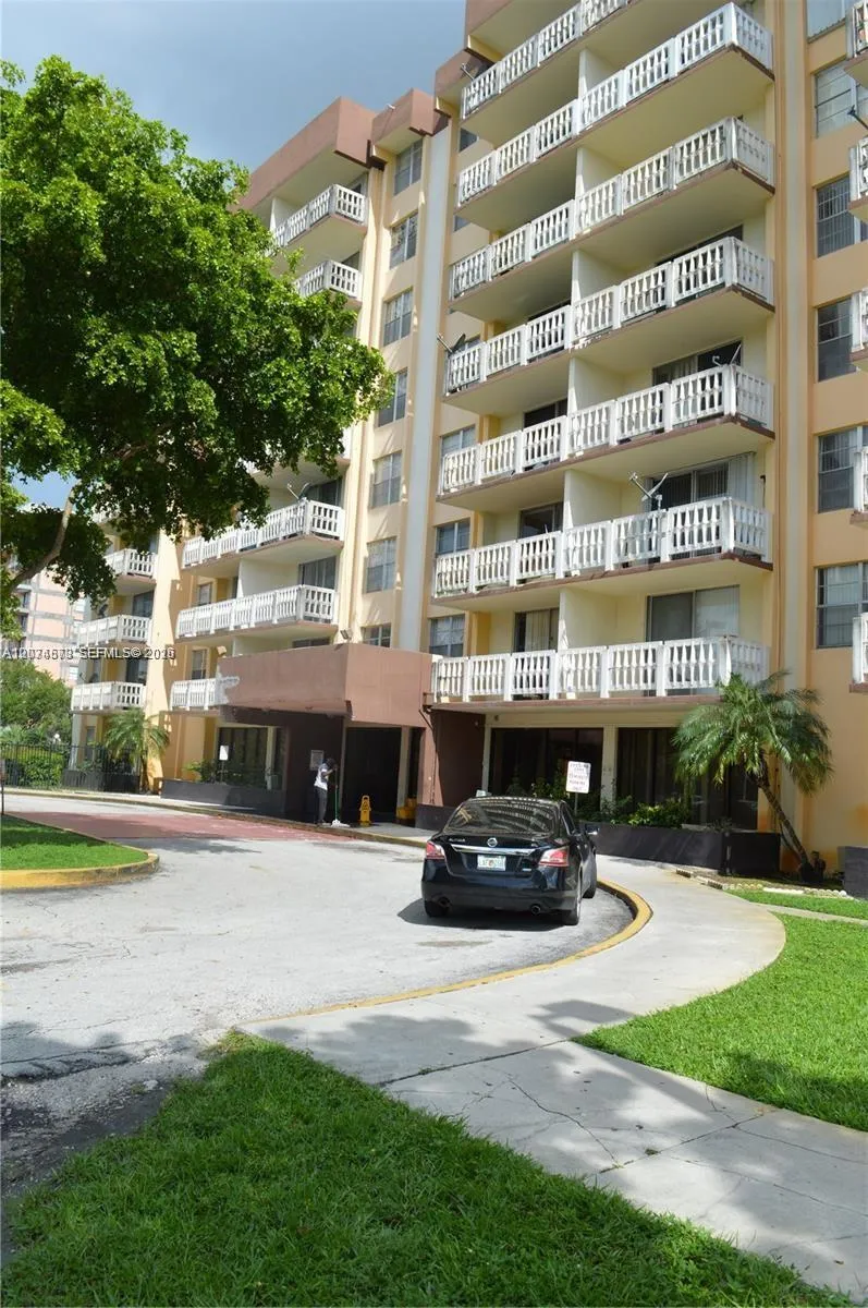 15600 NW 7th Ave #216 Miami, FL 33169