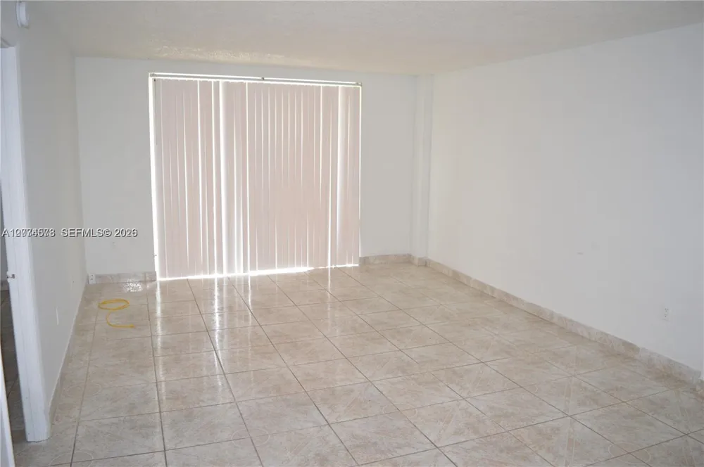 15600 NW 7th Ave #216 Miami, FL 33169