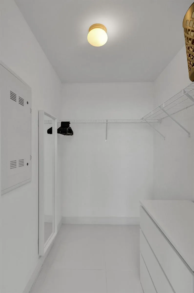 121 NE 34TH STREET #1210 Miami, FL 33137