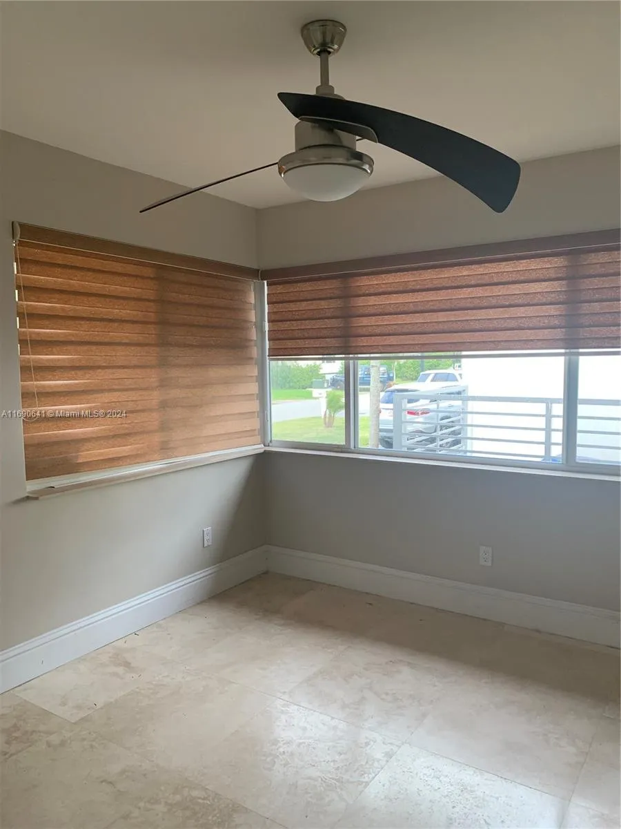 310 191st Ter Sunny Isles Beach, FL 33160