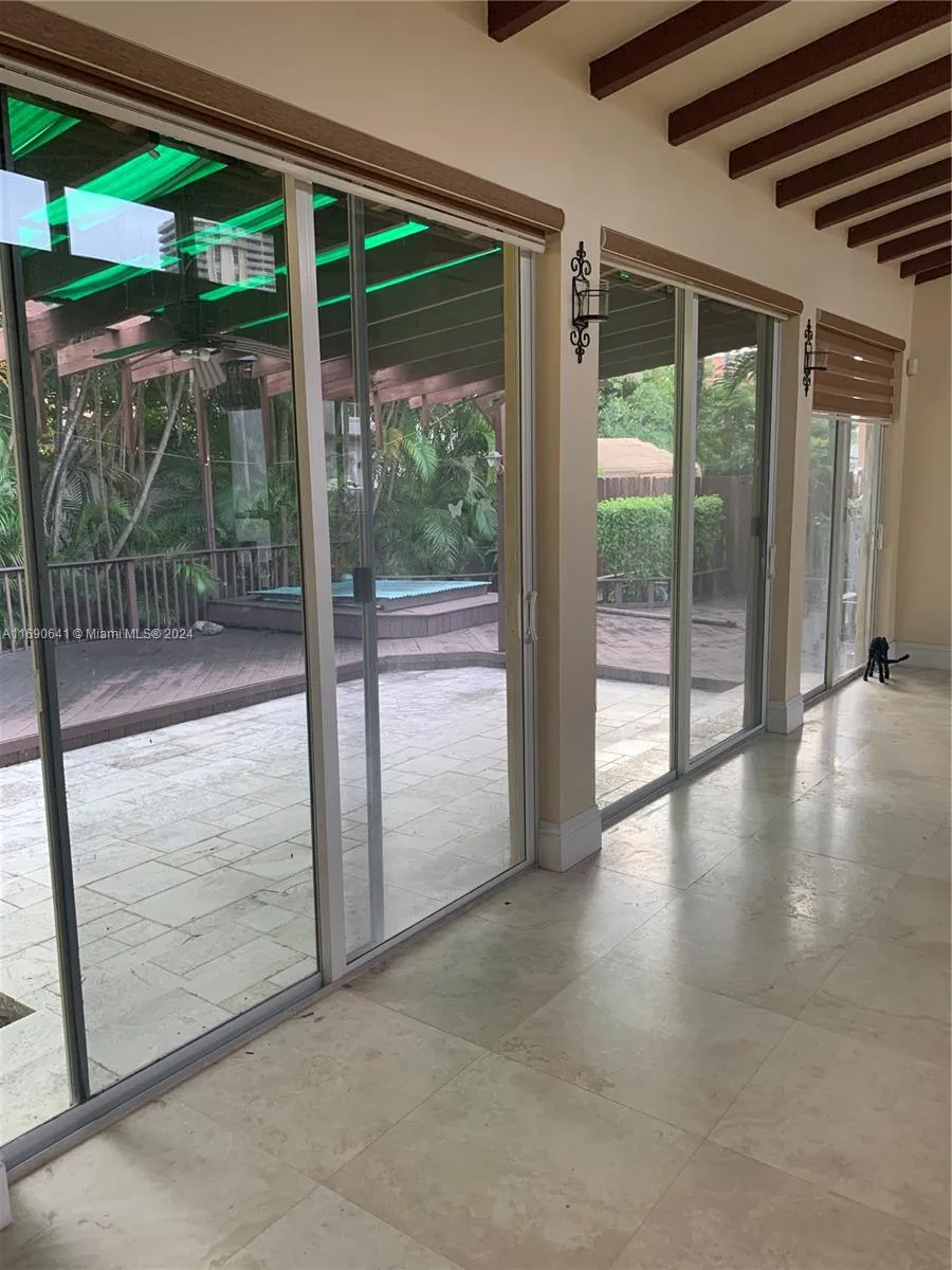 310 191st Ter Sunny Isles Beach, FL 33160