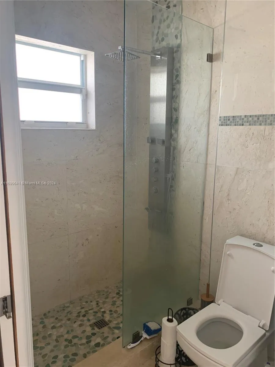 310 191st Ter Sunny Isles Beach, FL 33160