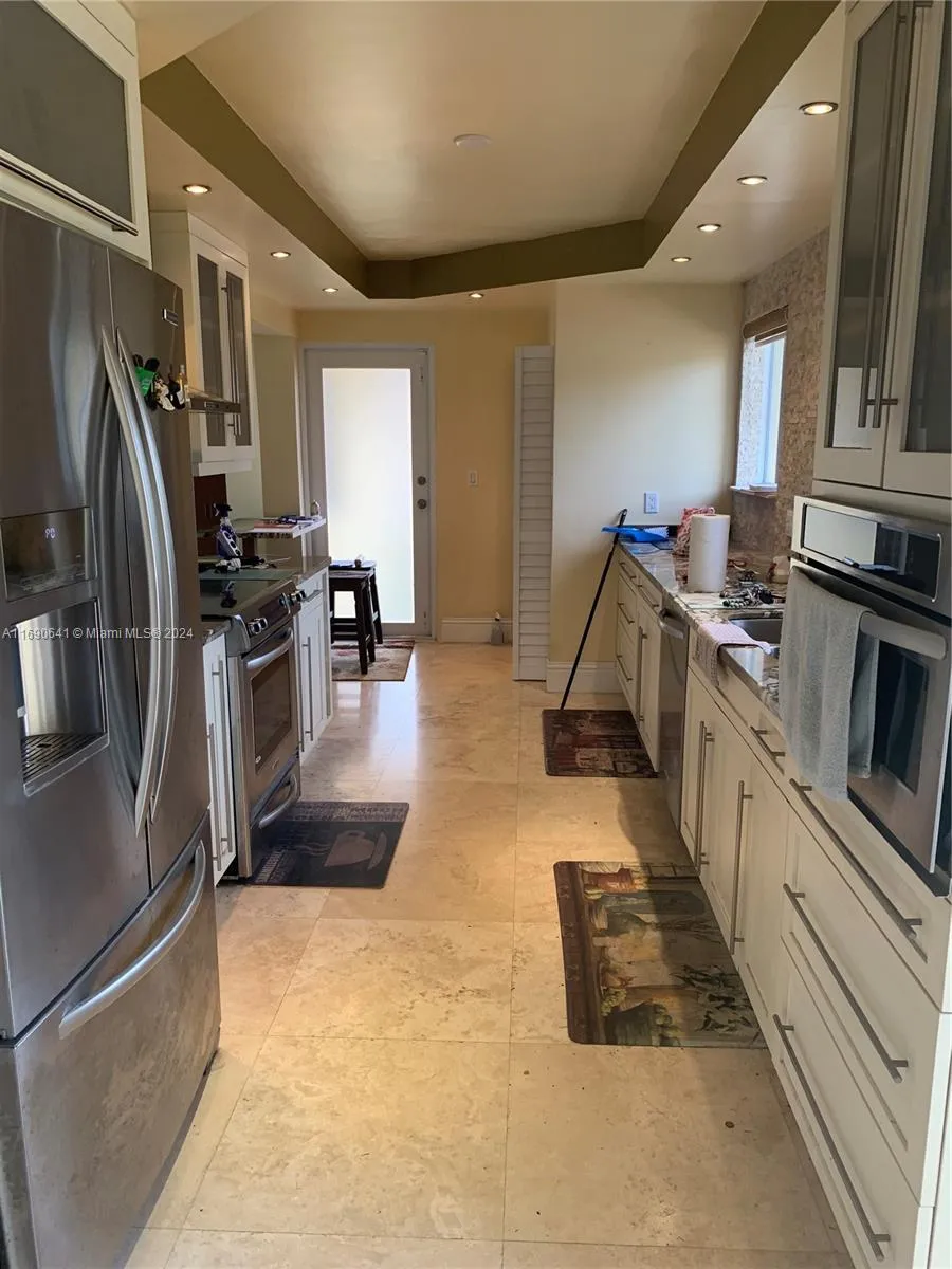 310 191st Ter Sunny Isles Beach, FL 33160