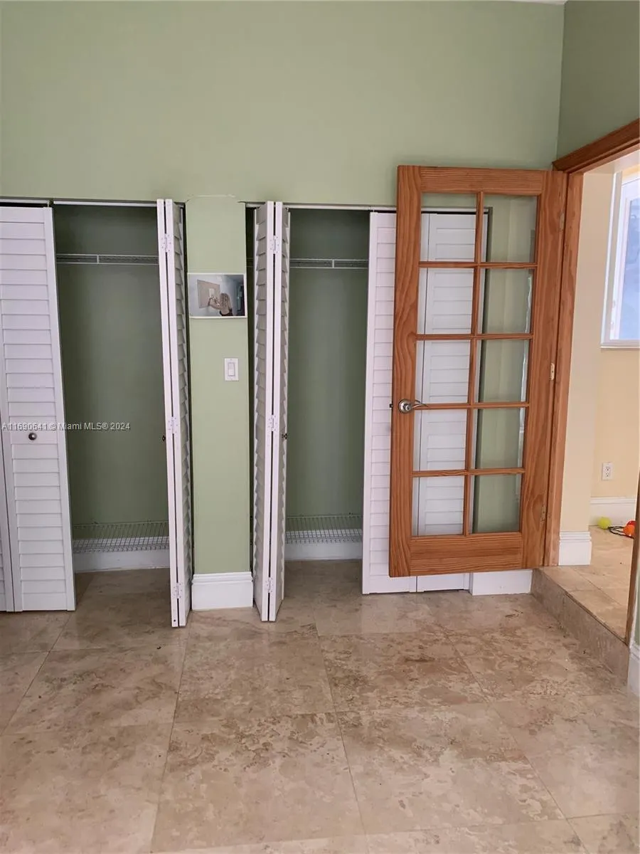 310 191st Ter Sunny Isles Beach, FL 33160