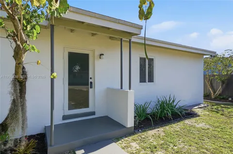 1308 NW 13th Ct