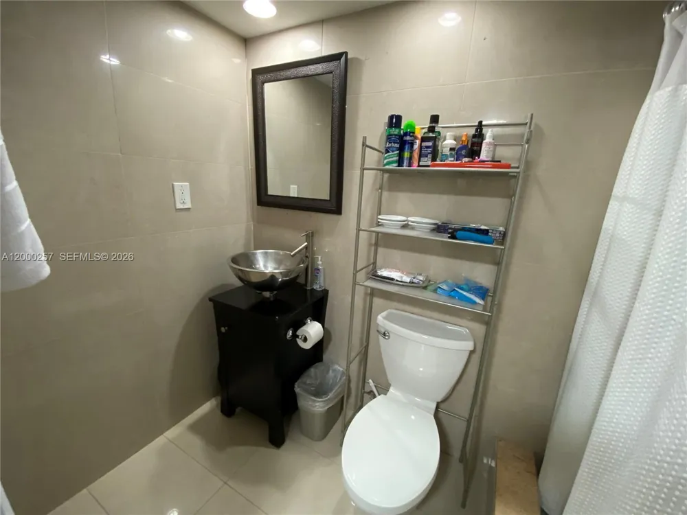 250 Layne Blvd #110 Hallandale Beach, FL 33009
