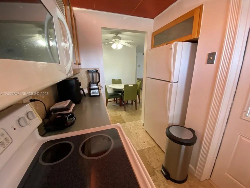 250 Layne Blvd #110 Hallandale Beach, FL 33009