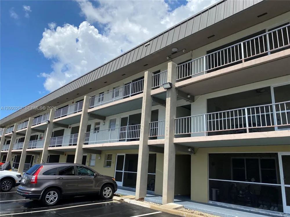 250 Layne Blvd #110 Hallandale Beach, FL 33009