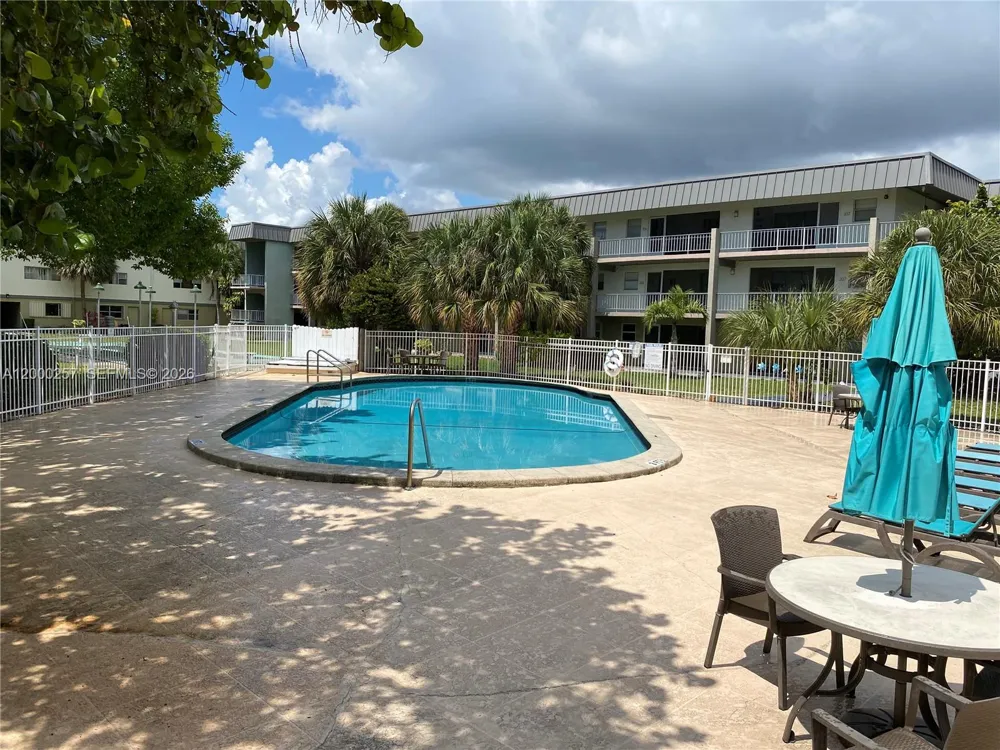 250 Layne Blvd #110 Hallandale Beach, FL 33009