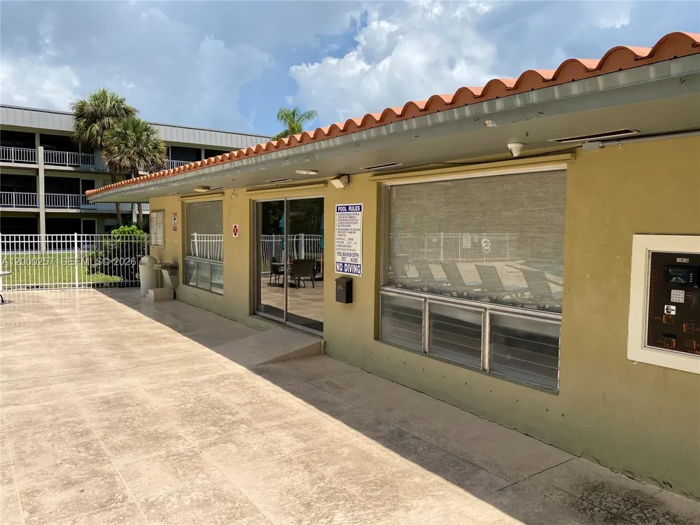 250 Layne Blvd #110 Hallandale Beach, FL 33009