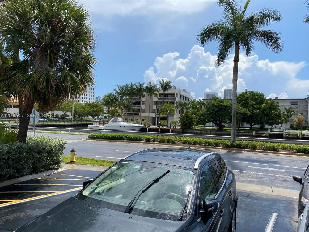 250 Layne Blvd #110 Hallandale Beach, FL 33009