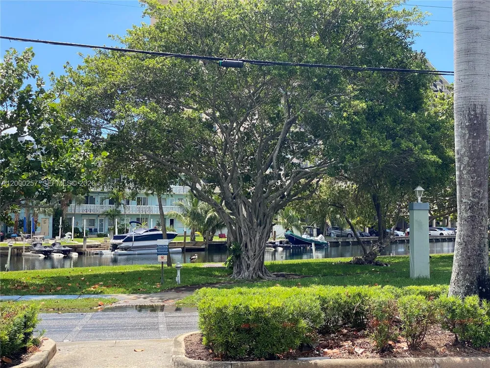 250 Layne Blvd #110 Hallandale Beach, FL 33009