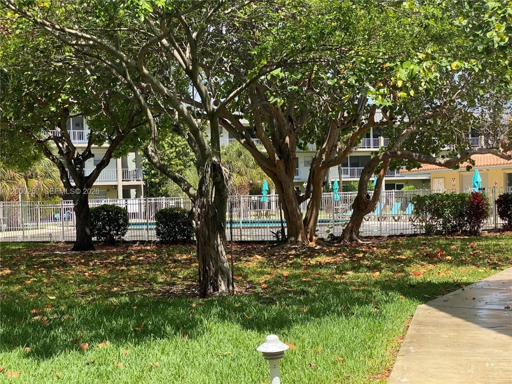250 Layne Blvd #110 Hallandale Beach, FL 33009